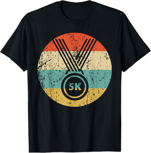 5K Race Finisher Medal Icon Retro Running T-Shirt - T-Shirt | Black