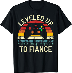 vintage leveled up to Fiance funny newly engaged video gamer T-Shirt - T-Shirt | Black