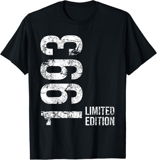 32nd Birthday 32 Years Old Man Woman Vintage 1993 T-Shirt - T-Shirt | Black