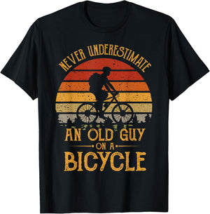 Vintage Never Underestimate An Old Guy On A Bicycle Cycling T-Shirt - T-Shirt | Black