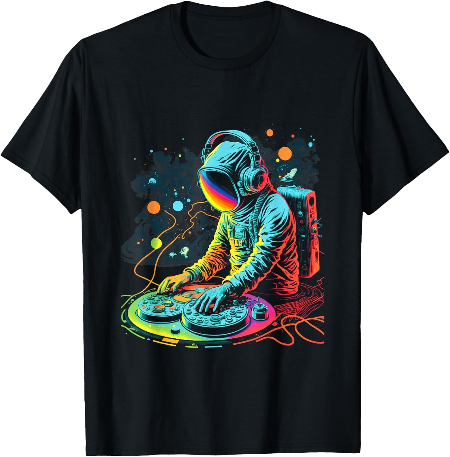 Astronaut DJ Playing Turntables in Space | EDM cool Graphic T-Shirt - T-Shirt | Black
