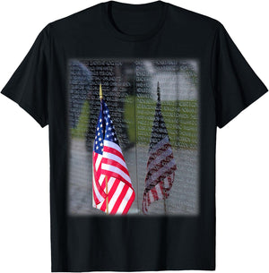 Vietnam Veterans Memorial Wall, Washington T-Shirt - T-Shirt | Black