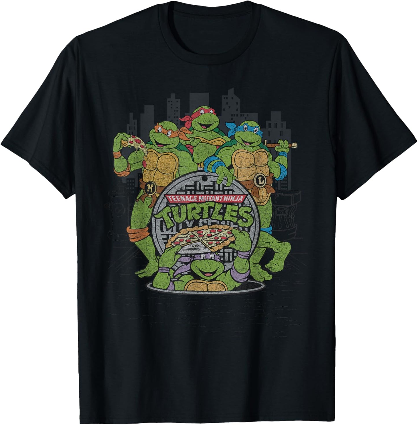 Retro TMNT Group with Pizza in City T-Shirt - T-Shirt | Black