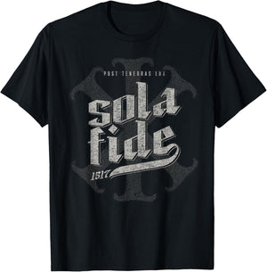 Sola Fide Post Tenebras Lux IX Christogram Retro Graphic T-Shirt - T-Shirt | Black